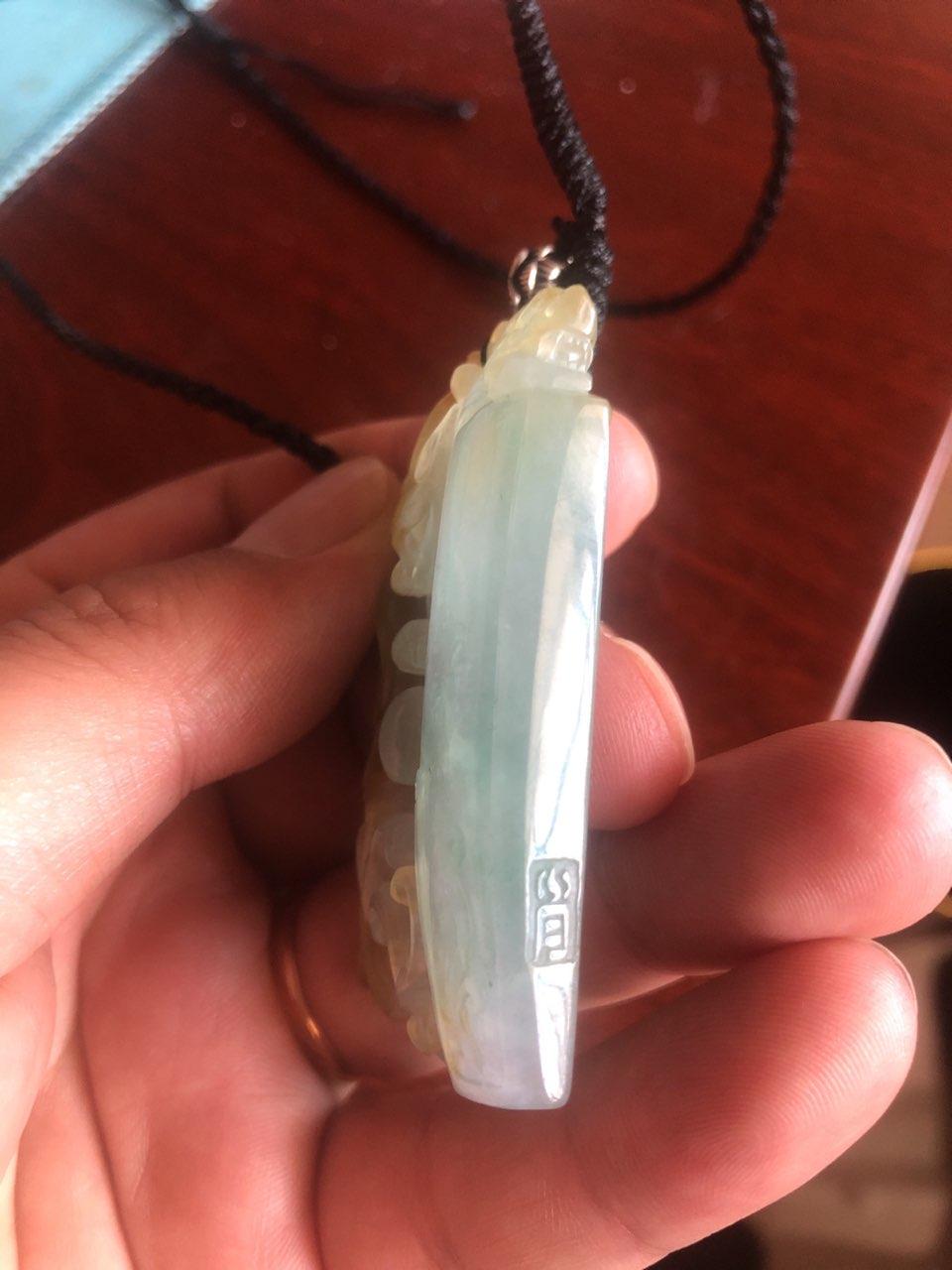 翡翠吊坠