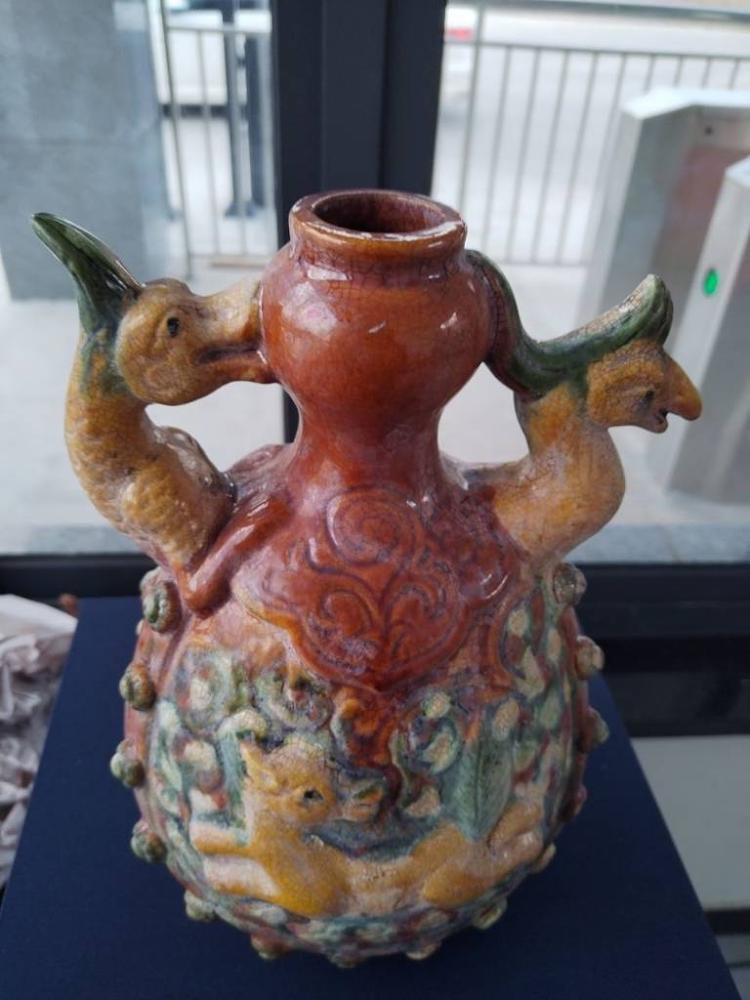 唐三彩凤首双系壶