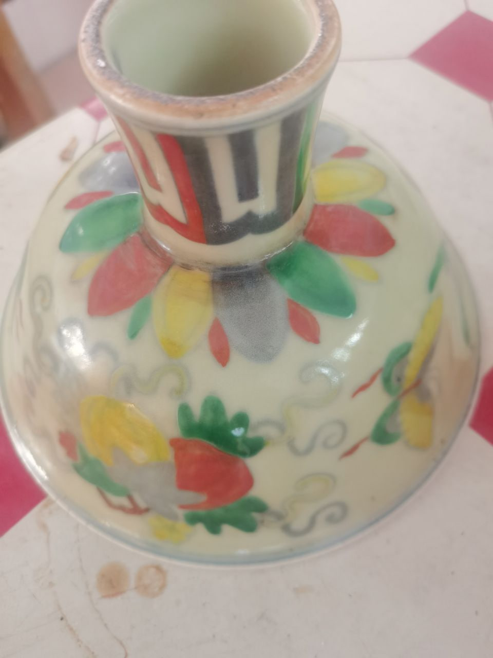 斗彩瓷器