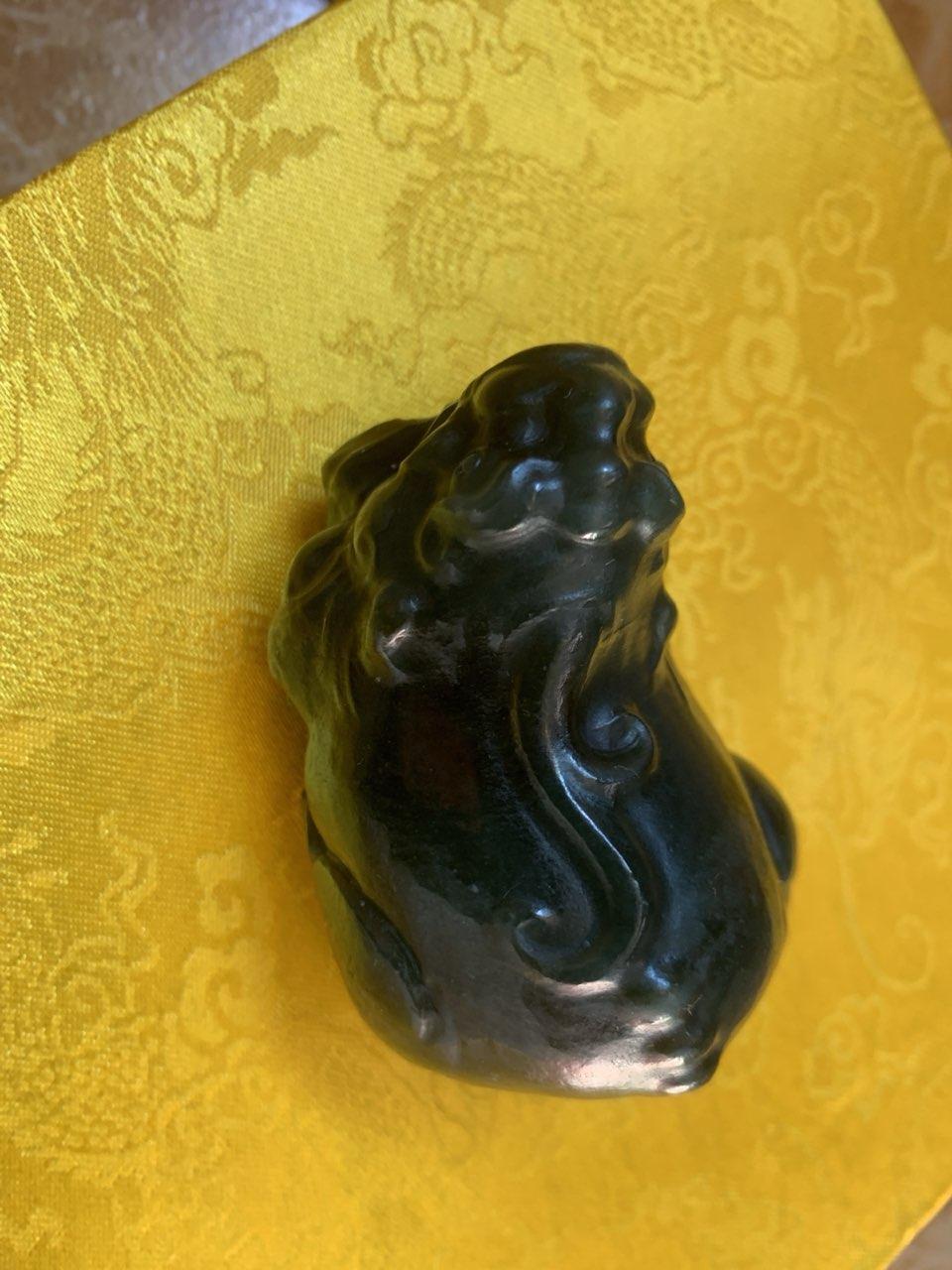 墨玉雕貔貅