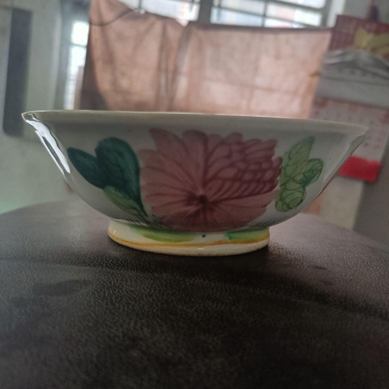 公鸡纹碗