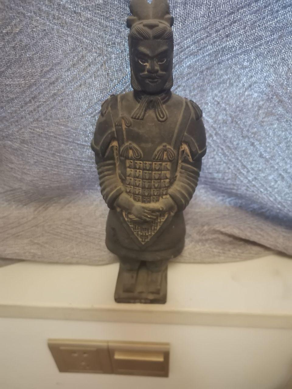 秦始将军俑