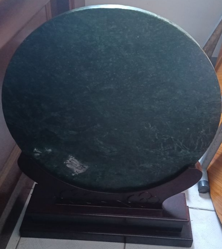 九龙献瑞台屏