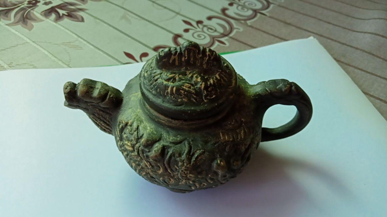 墨绿紫砂壶