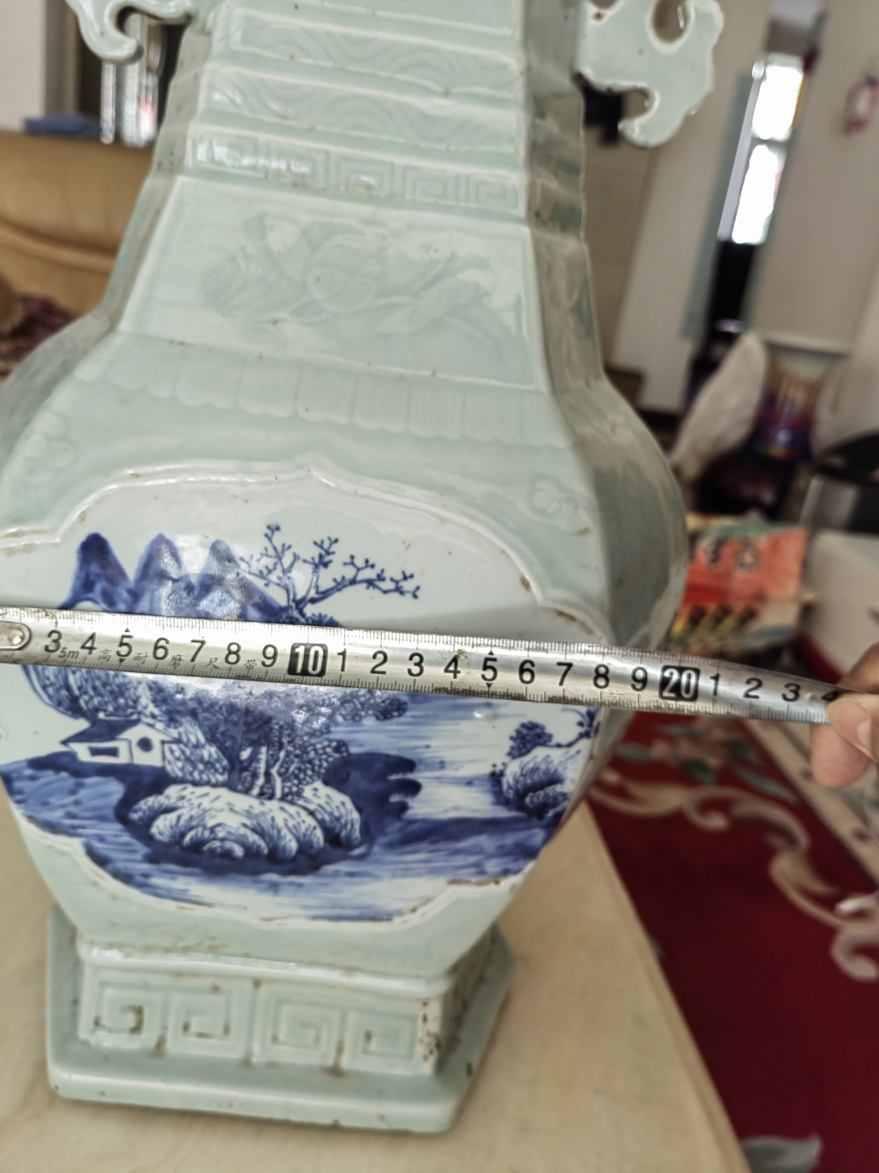 清代豆青釉青花山水纹双耳方瓶真品