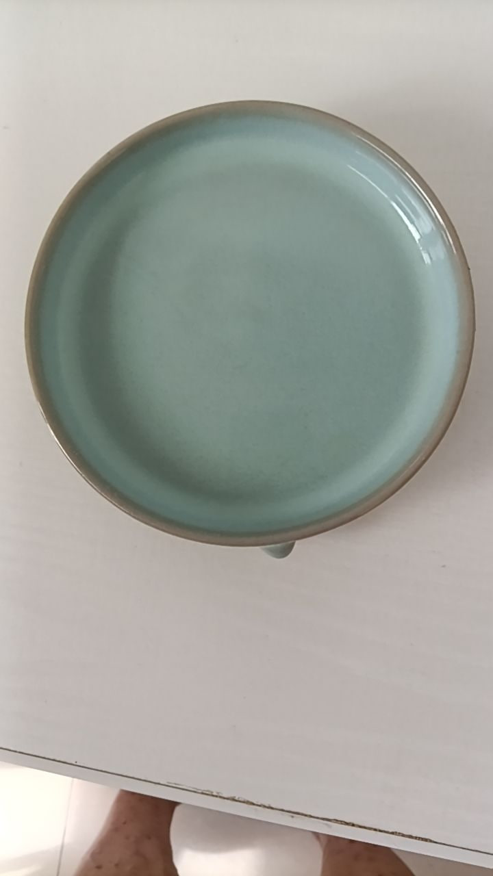 龙泉窑青釉盘