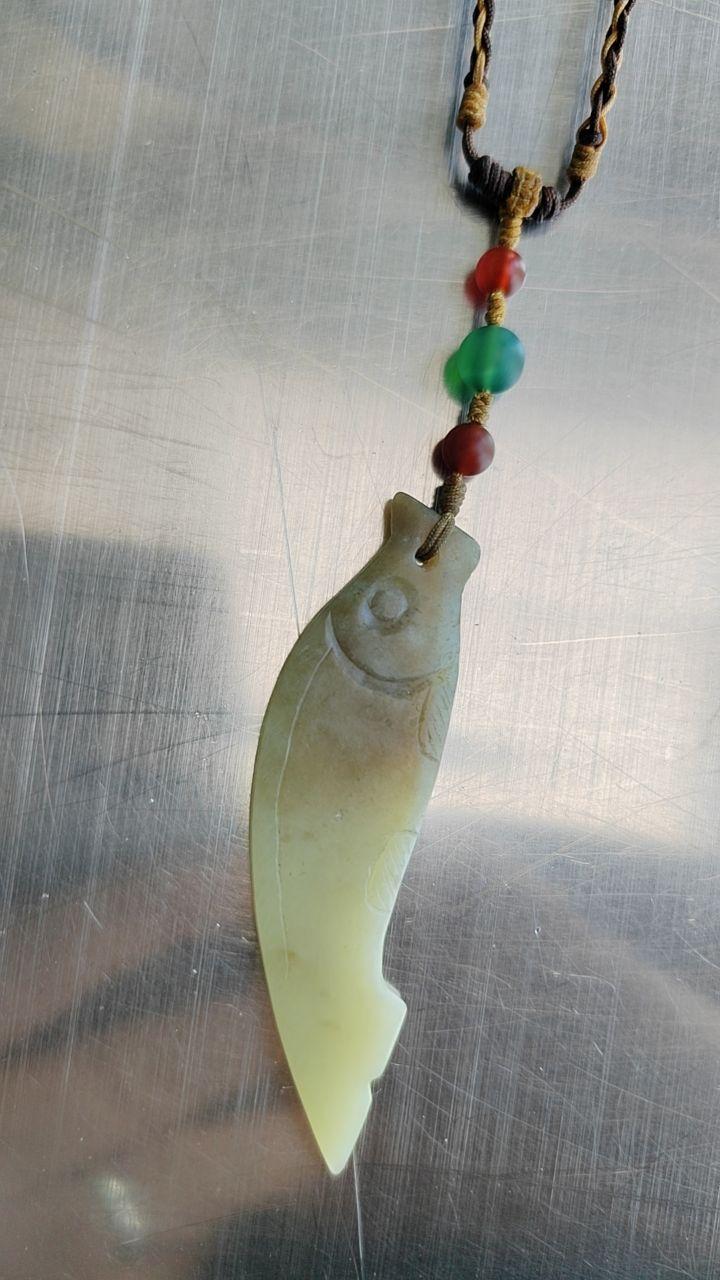 汉代鱼行玉饰挂件
