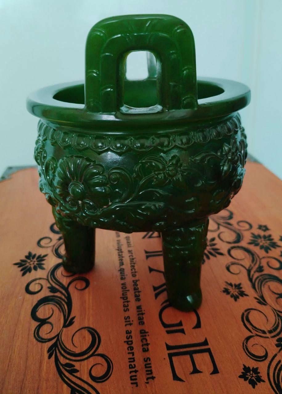 古玉新疆和田碧玉三足鼎